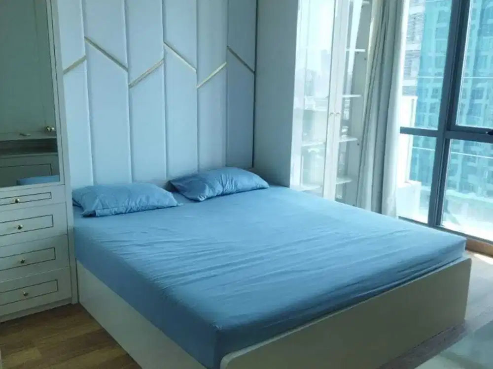 Disewakan Apartemen Holland Village 2 Full Furnish, di Cempaka Putih