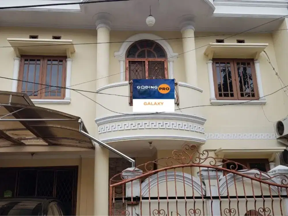Dijual Cepat Rumah 2 Lantai Lokasi Strategis di Galaxy City Bekasi