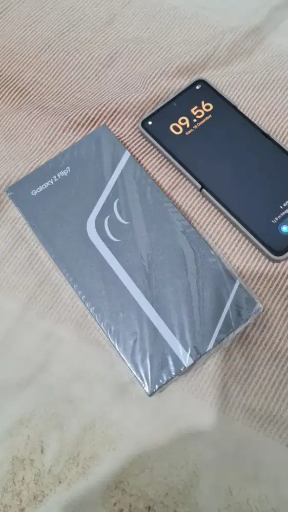 Z Flip 7 pake 5 bulan