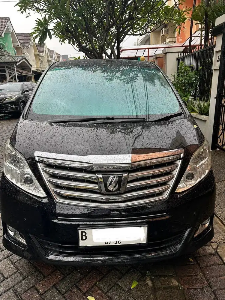 Alphard x 2.4 AT 2012
