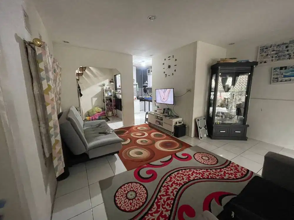 Rumah Sukajadi Bandung masuk gang dekat mall PVJ dan Polsek Sukajadi