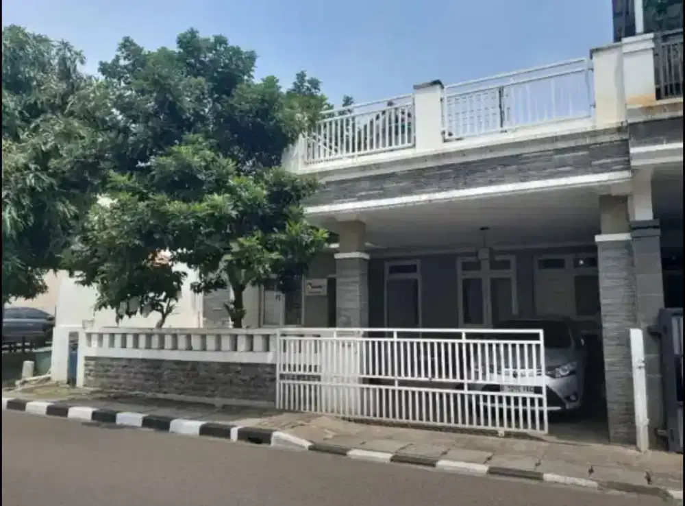 Jual cepat rumah siap huni 2 M nego. Sakura Regency 1 Jatiasih Bekasi