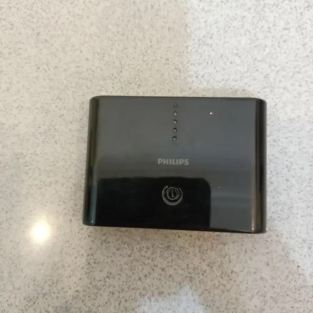 Powerbank Phillips Preloved