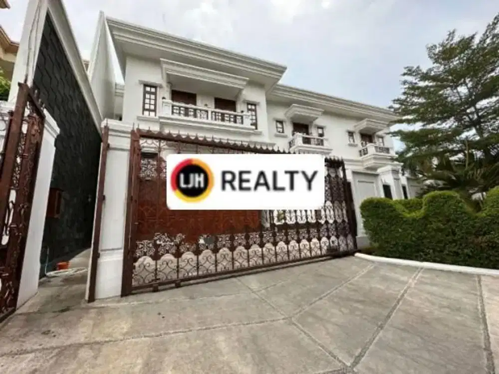 RUMAH MEWAH DI JL. KANO PERMAI, PIK 1 AREA JAKARTA UTARA