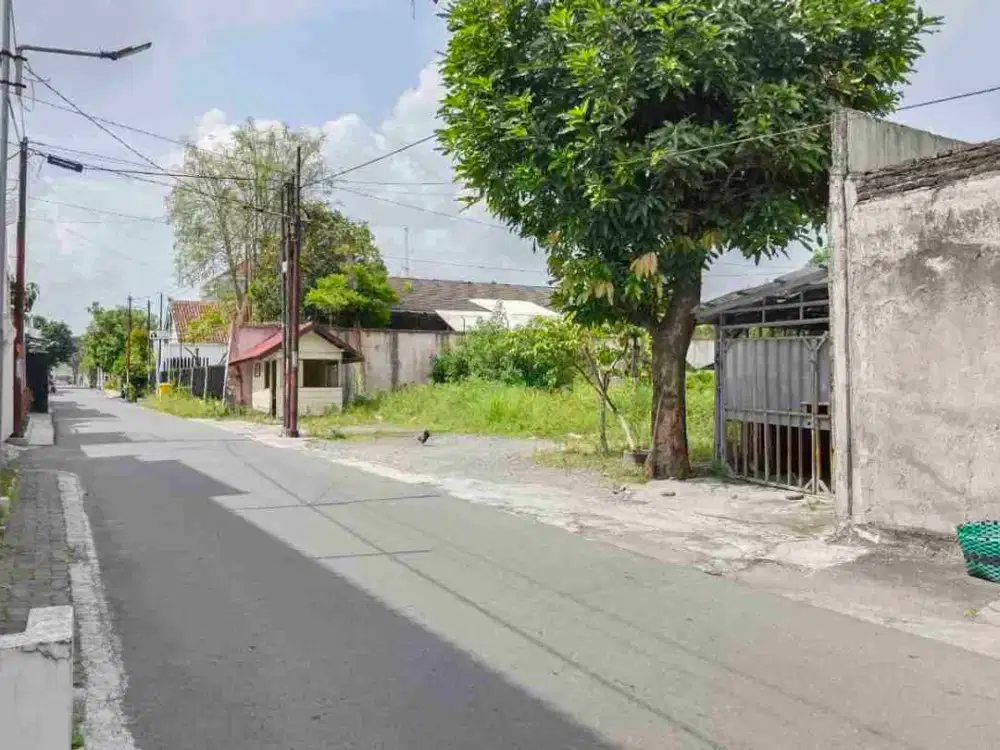 Tanah Fajar indah 720Mt, Ld 22Mt, Jajar, jl Adi Sucipto, Laweyan, Solo