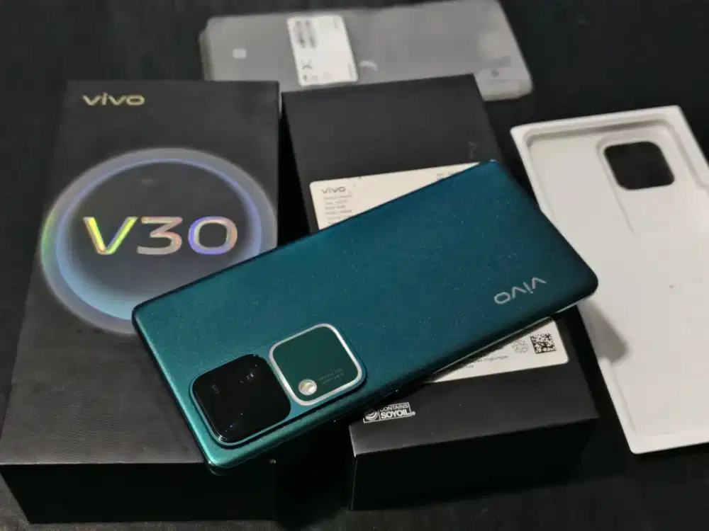 Vivo V30 5G 8/256Gb