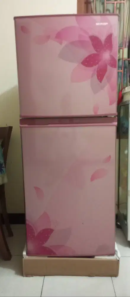 Kulkas  2 Pintu - Sharp SJ 326ND - Second - Cileungsi