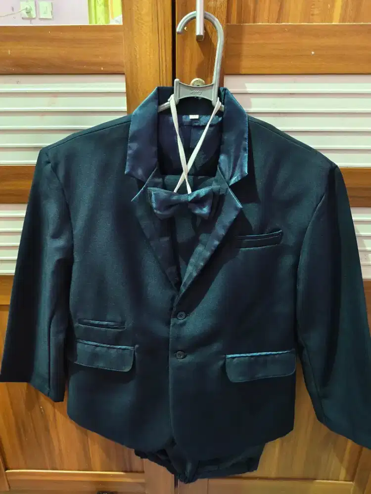 Setelan Jas Anak Lengkap Celana, Kemeja Putih, Dasi Kupu-Kupu NAVY