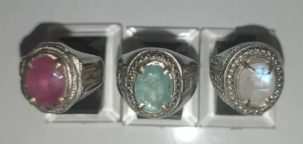 Paket batu permata natural