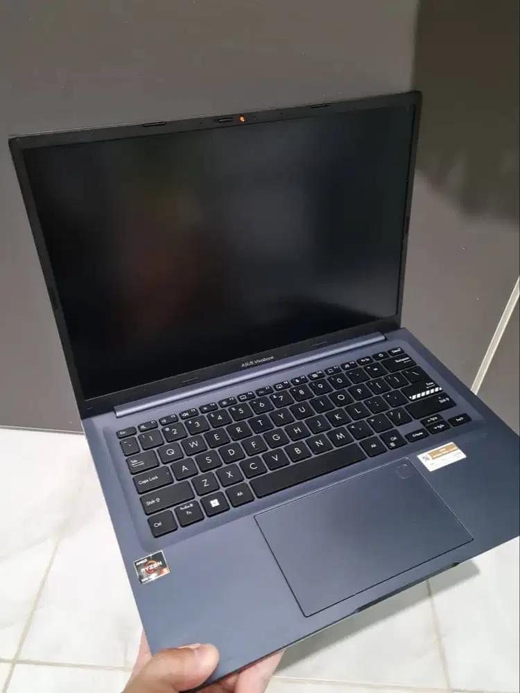 DIJUAL LAPTOP ASUS M1403QA, LENGKAP