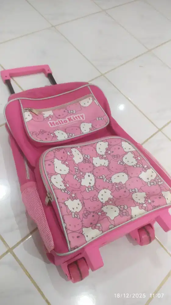 Tas Sekolah Troli
