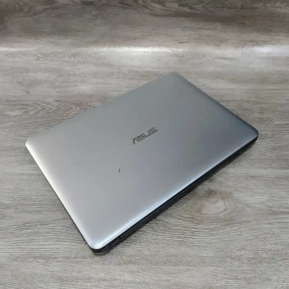 Laptop Asus X441N Slim Ram 2GB bonus Mouse Baru Siap pakai [Bisa Diant