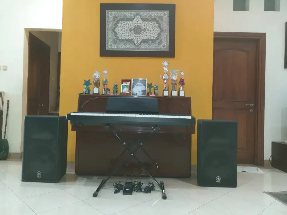 Dijual 1 Digital Piano Kawai ES 110 & 2 Active Speaker Yamaha DSR 115