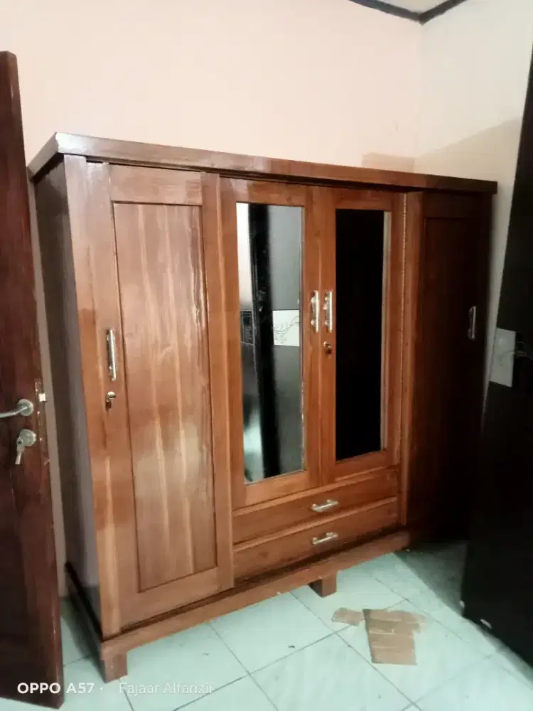 Lemari 4pintu sliding kayu jati