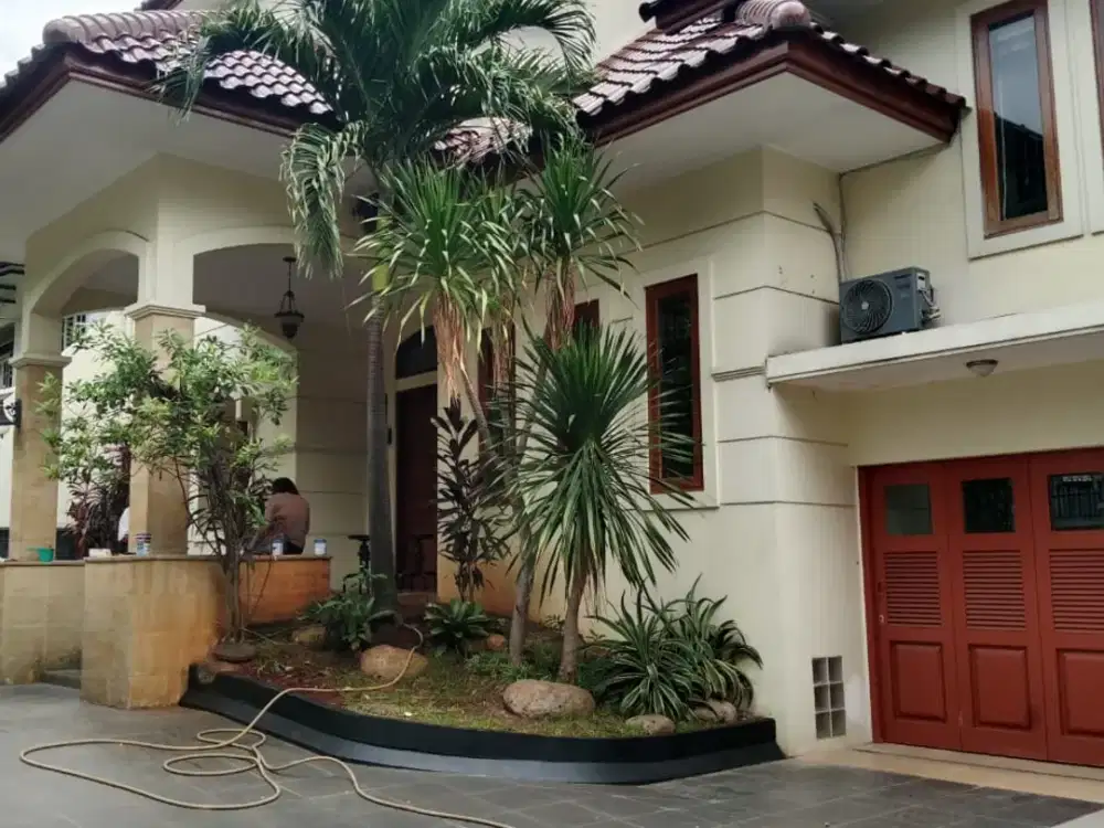 Dijual Murah Rumah Besar Nyaman Ada Kolam Renang Di Brawijaya Jakarta Selatan