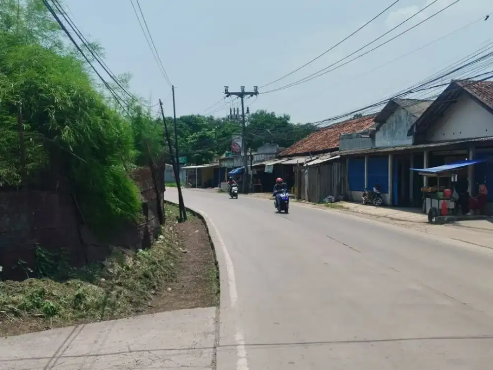 Tanah prospek lingkungan pergudangan , industri dan perumahan di Legok dekat BSD