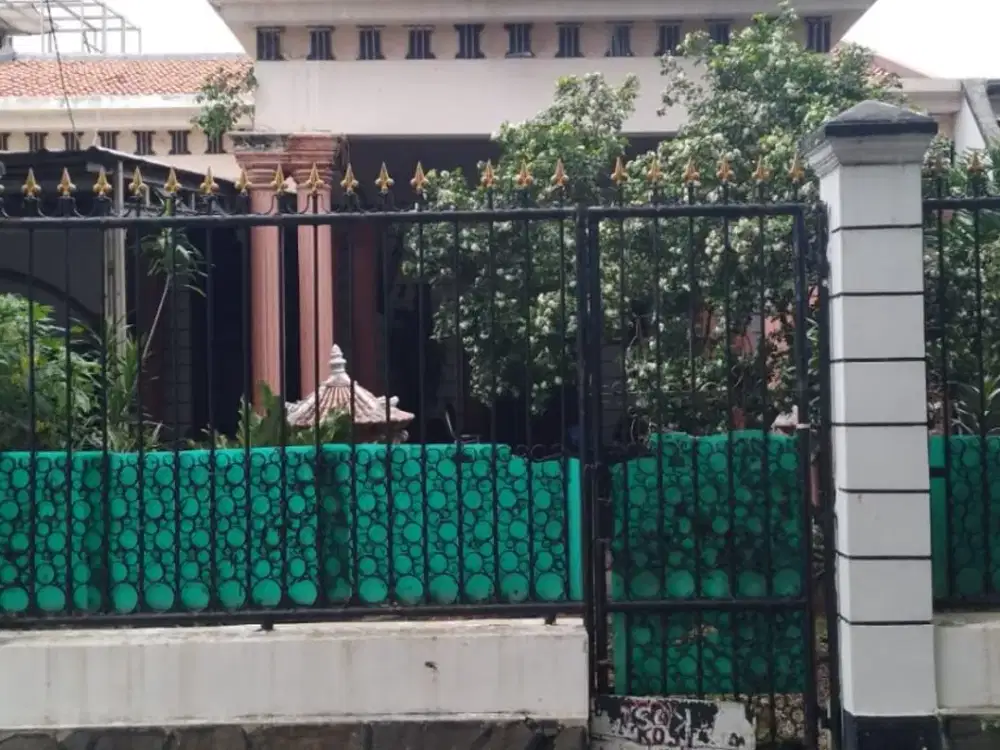 Murah !! DIJUAL RUMAH KOST-KOSTAN DIKELAPA GADING STRATEGIS 90% TERISI