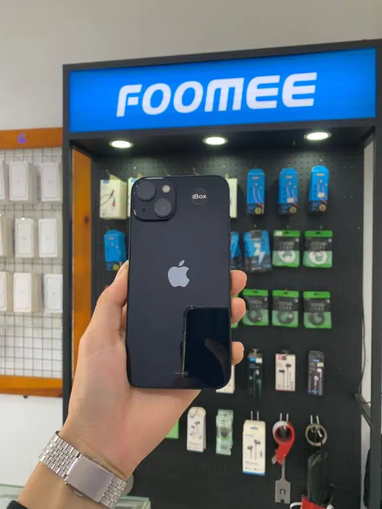 Iphone 13 128 GB Ibox, Garansi Aktif - Agustus 2026