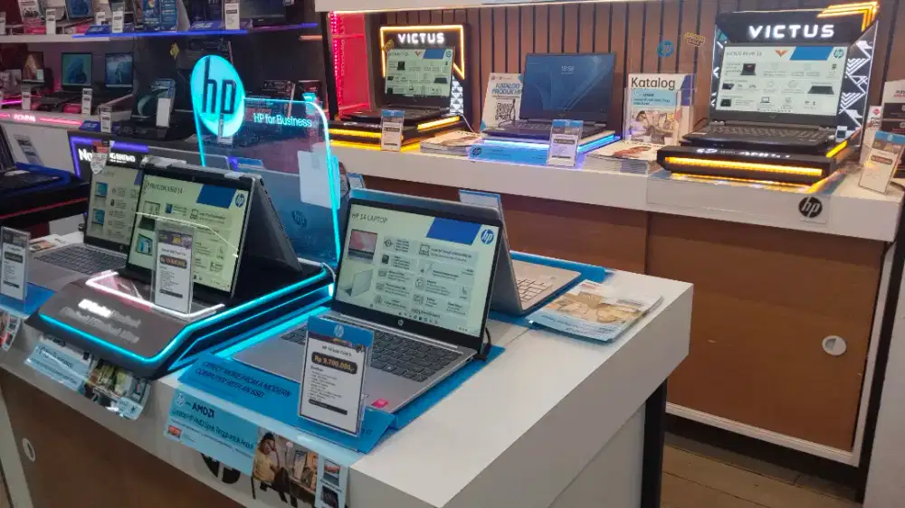 Tersedia berbagai merk dan type laptop berkualitas & bergaransi resmi