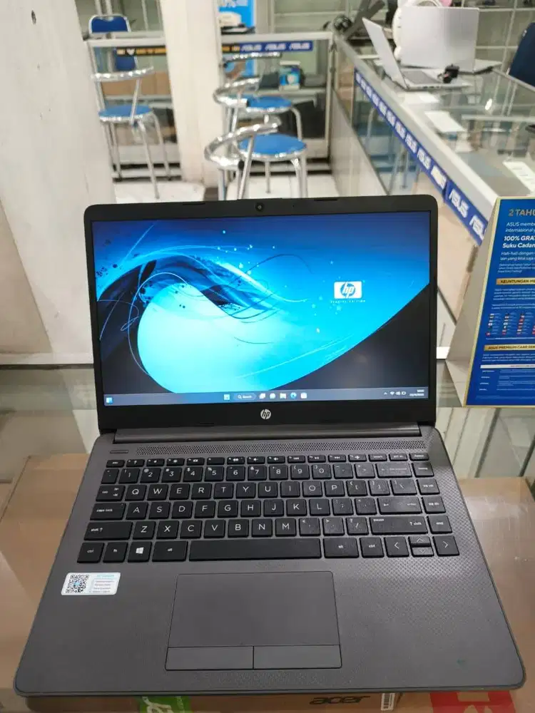 LAPTOP HP 245 G8 DENGAN PROSESOR GENERASI TERBARU SERTA SPEK UPGRADBLE
