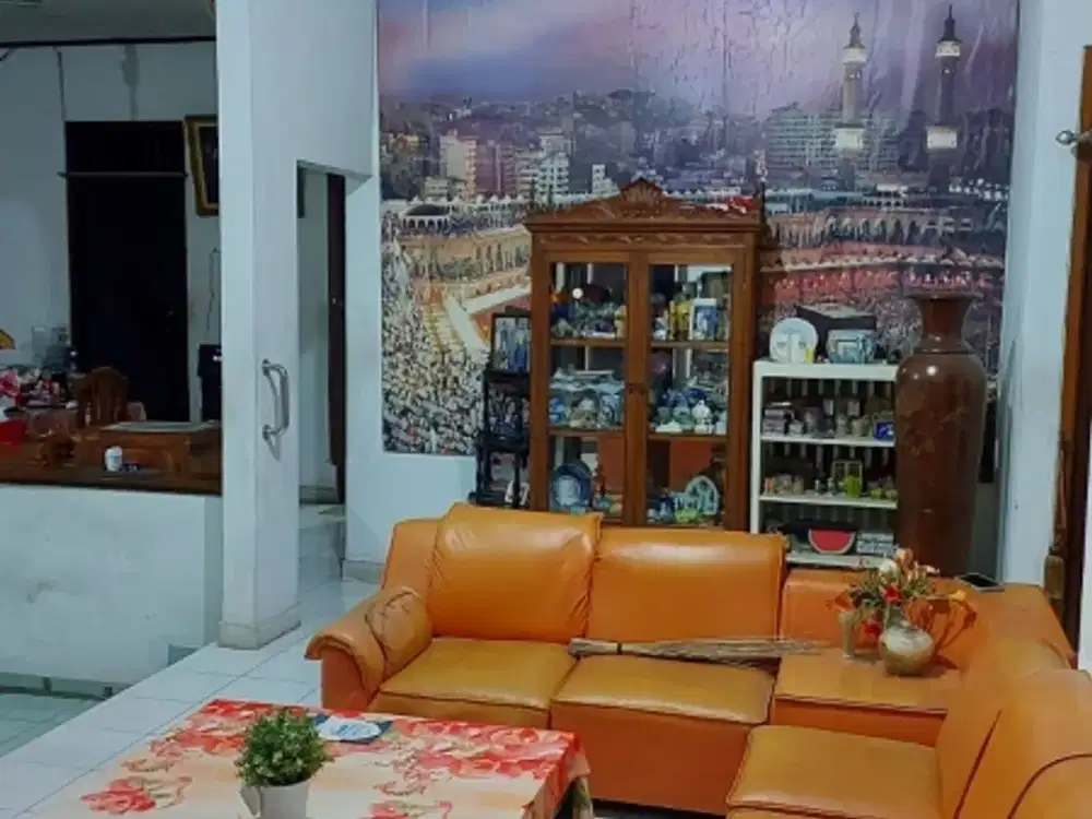 Dijual Cepat Rumah dan Tanah di Jatiwaringin Bekasi