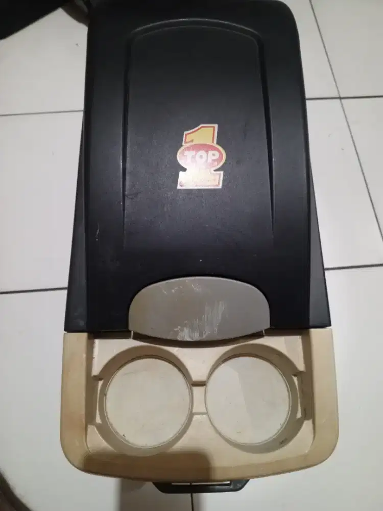 Mobil cool.console kulkas mobil