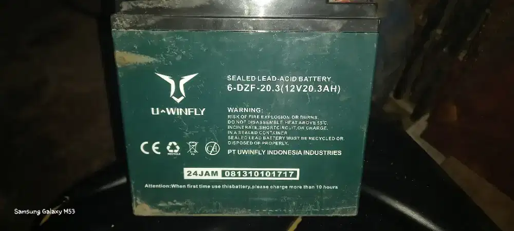 Aki molis second like new