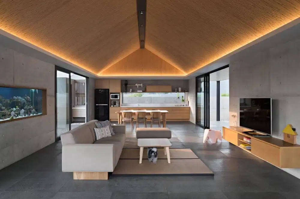 Dijual Rumah Mewah View Danau di Kota Baru Parahyangan