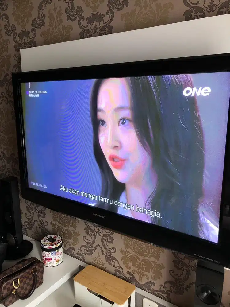 Dijual TV Panasonic 42 inch