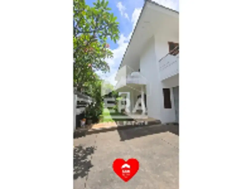 Rumah Mewah Lokasi Strategis di Permata Hijau, Jakarta Selatan