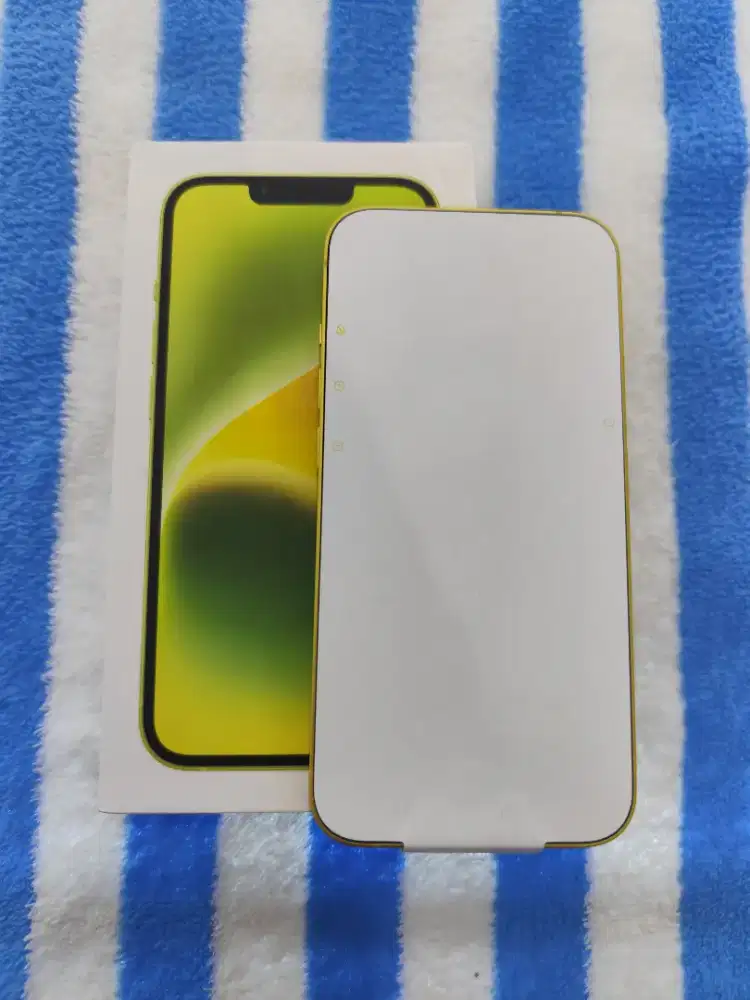 Hp Second IPhone 14 128GB Resmi I Box Batre Helt 100% Baru 2 Minggu
