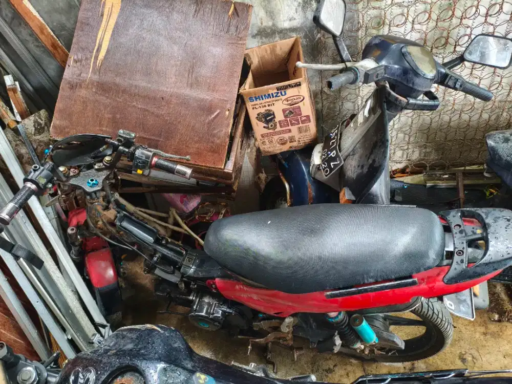 Vega - MOTOR, BPKB dan STNK, (Terakhir mesin nyala 2015)