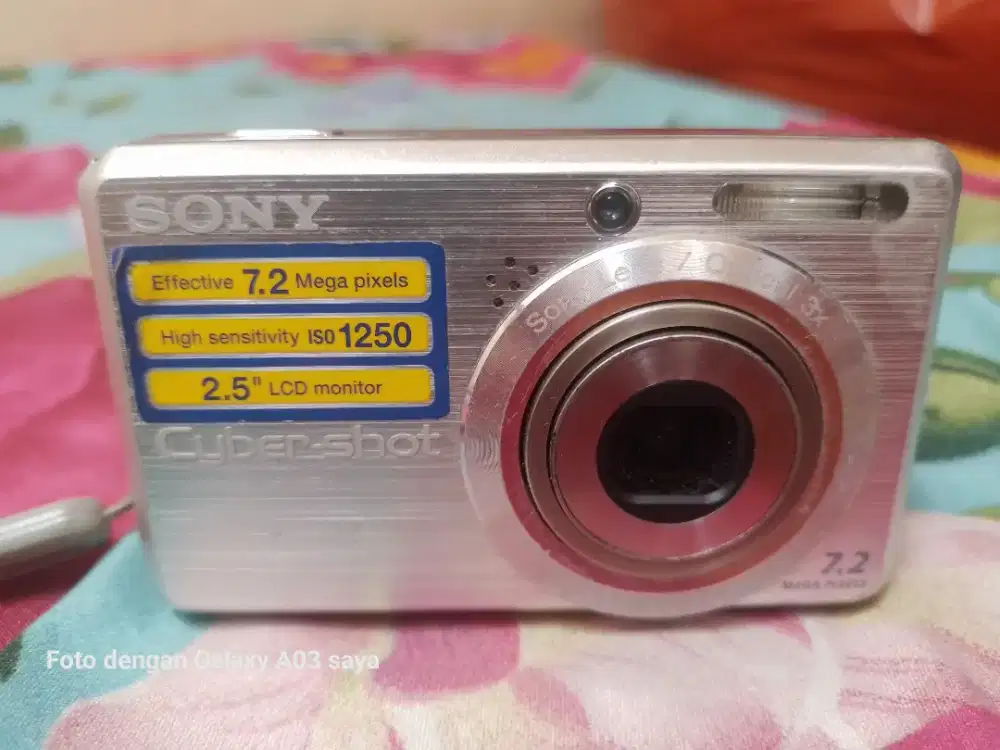 Kamera Digital Merk Sony Kondisi Belum Di Test.