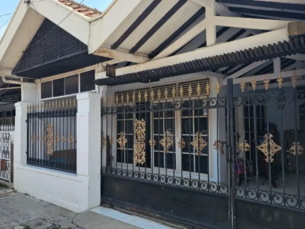 Dijual Rumah di Gumuruh Batununggal Bandung