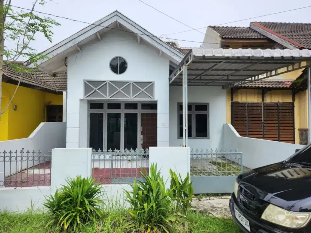Dijual rumah setia budi