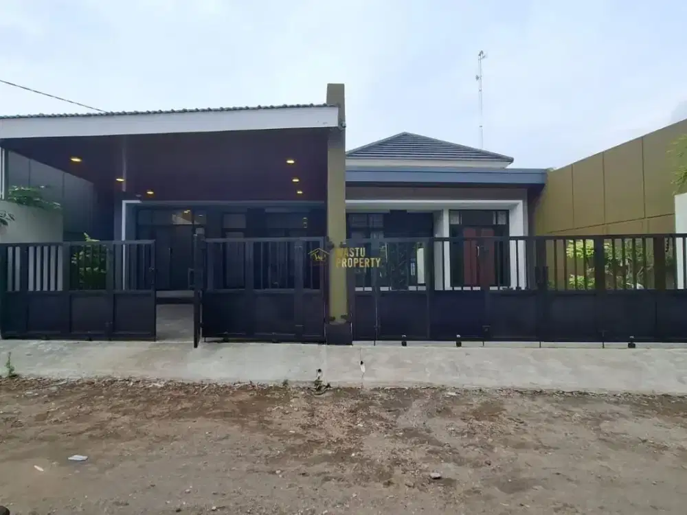 RUMAH SIAP HUNI, TIPE BESAR 7 MENIT KE KAMPUS 2 UNRIYO