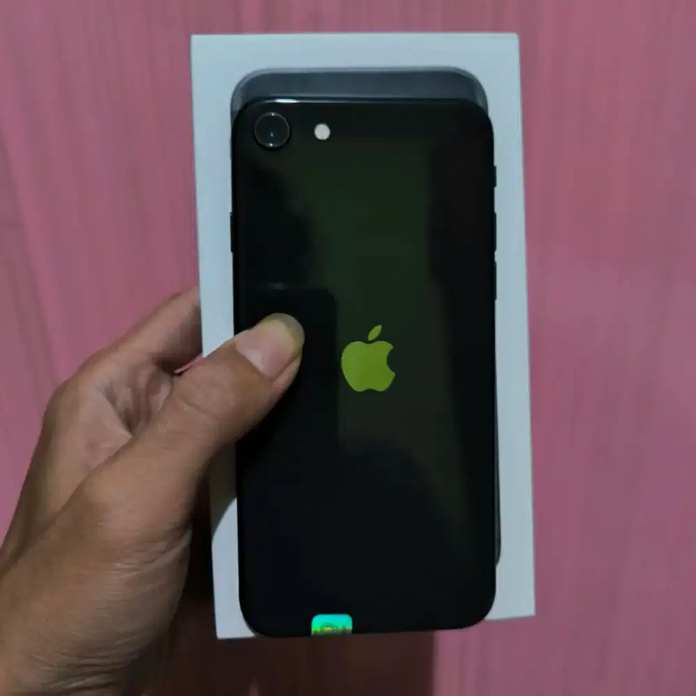 iPhone SE 2020 64gb Fullset Resmi iBox