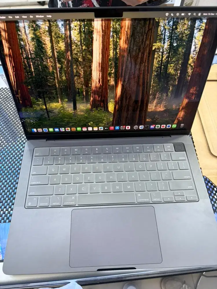 macbook pro m4 16/512gb 2025