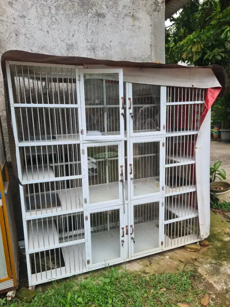 Kandang tingkat 3 untuk anabul