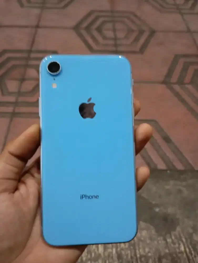 Iphone xr 128 beacukai bh masih 80up