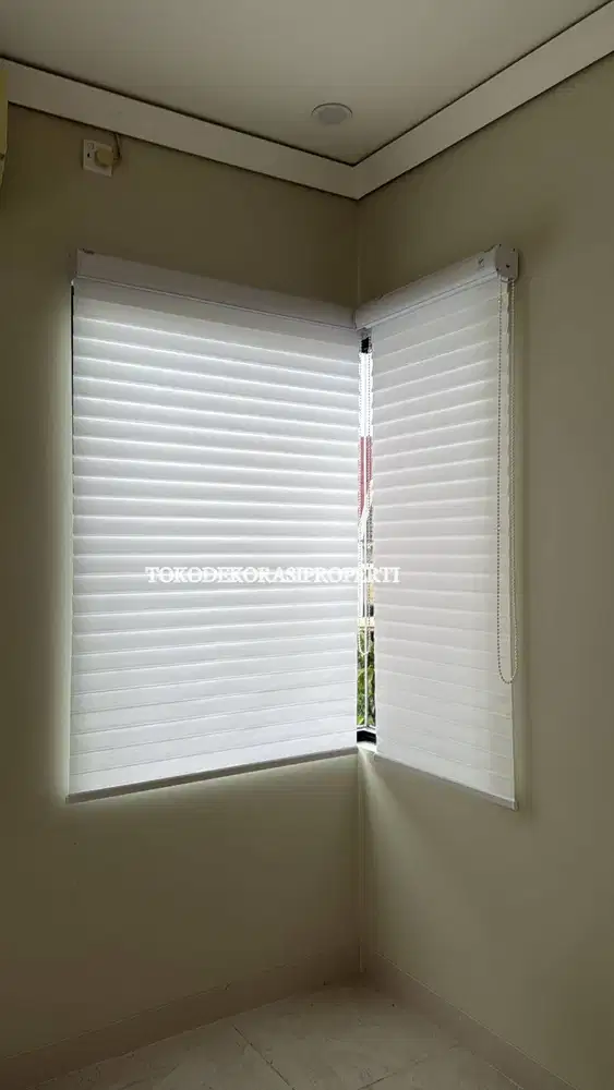 Custom Venus Blinds