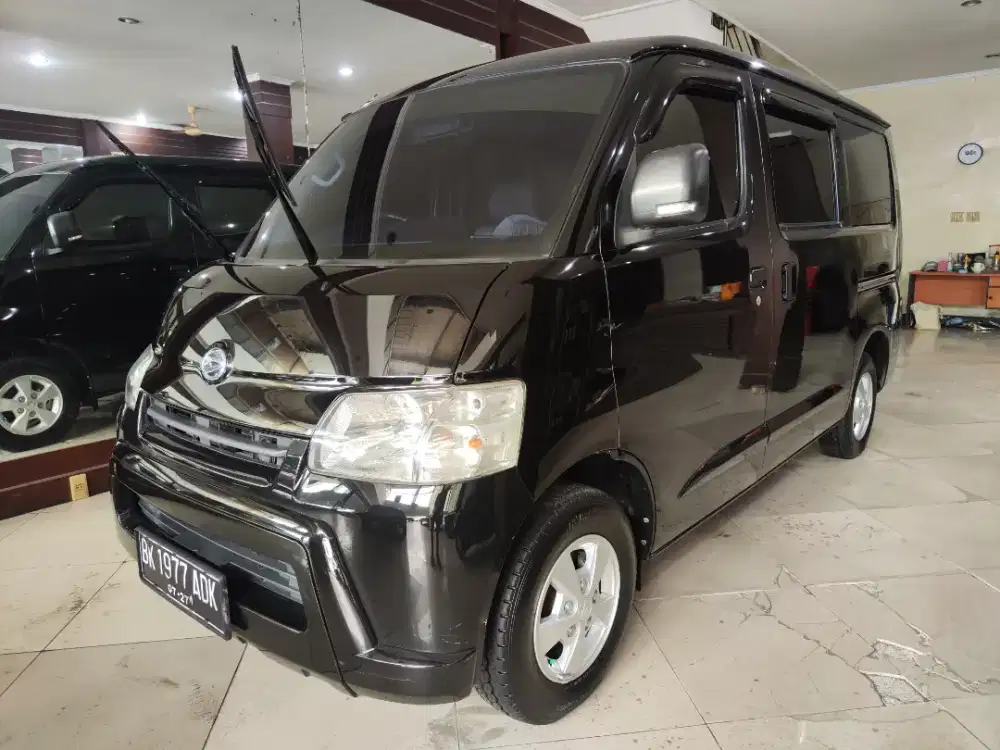 Granmax D 2022 1.5 Hitam Luxio 2021