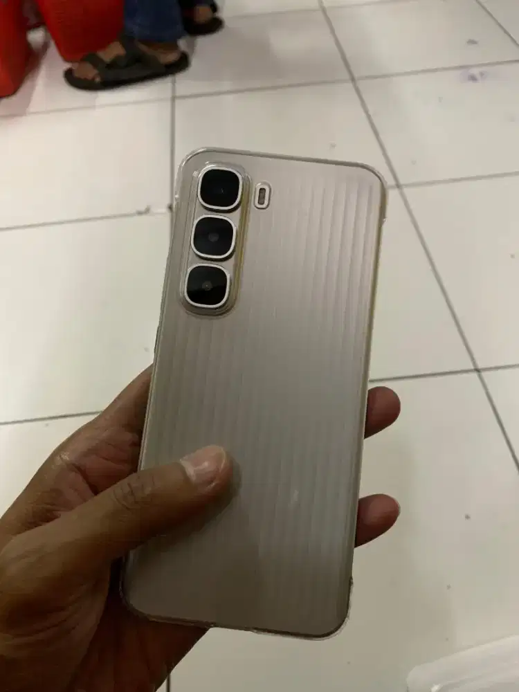 Infinix hot 60 pro plus layar lengkung 8/128GB like new