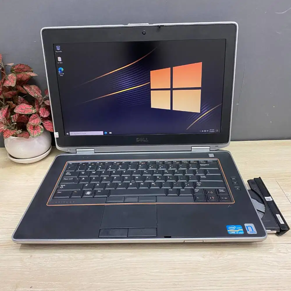 JUAL LAPTOP MURAH DELL LATITUDE E6420 INTEL CORE i7 BERGARANSI DL-ETM