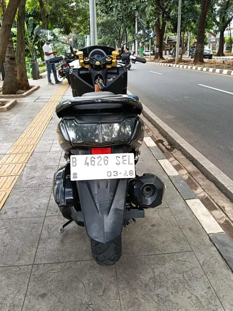 DIJUAL CASH YAMAHA N MAX OLD 155 THN 2019 PAJAK IDUP SIAP PAKAI