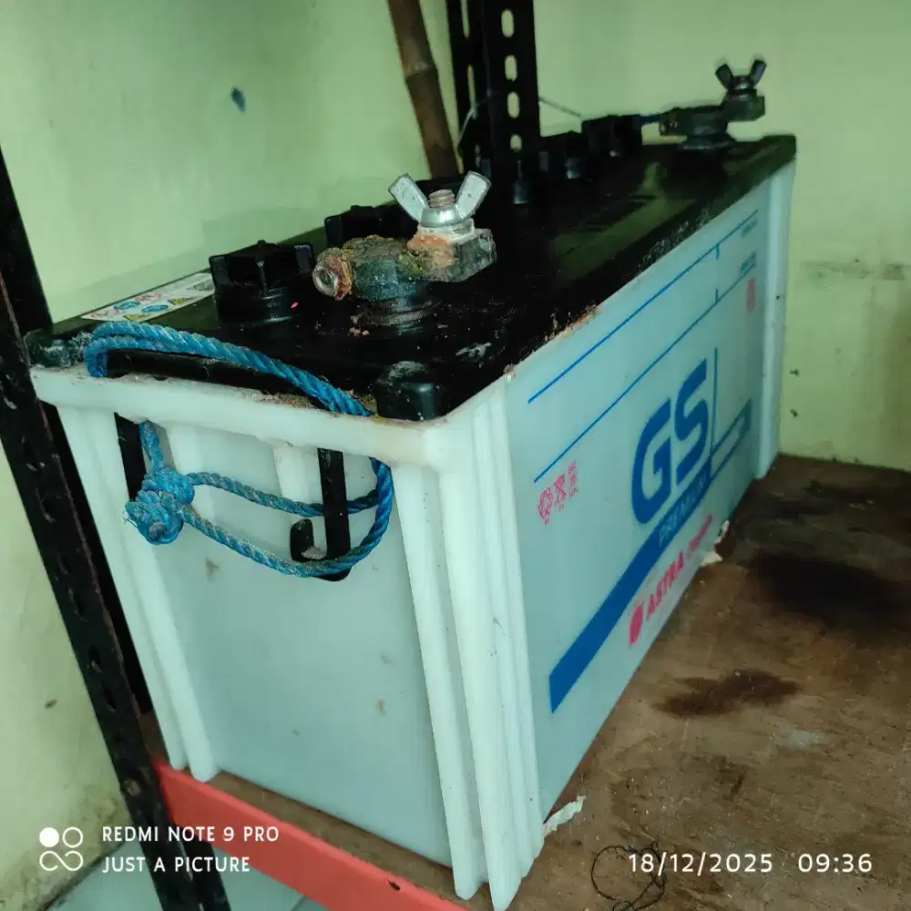Aki GS N100 100ah jarang pakai.