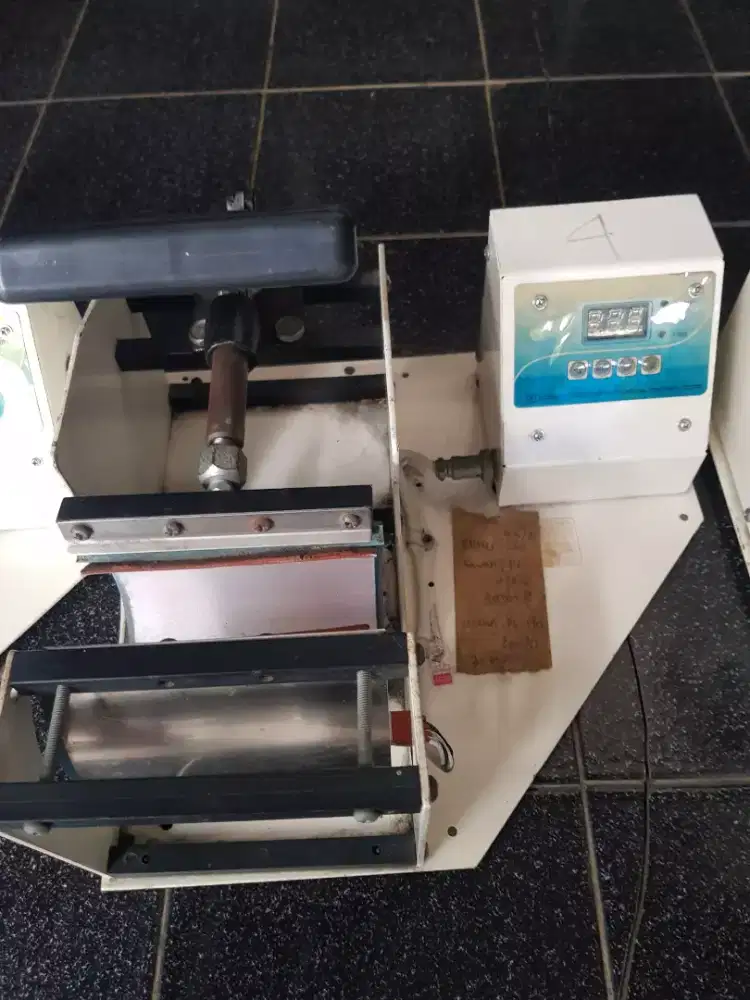 Mesin press mug cangkir