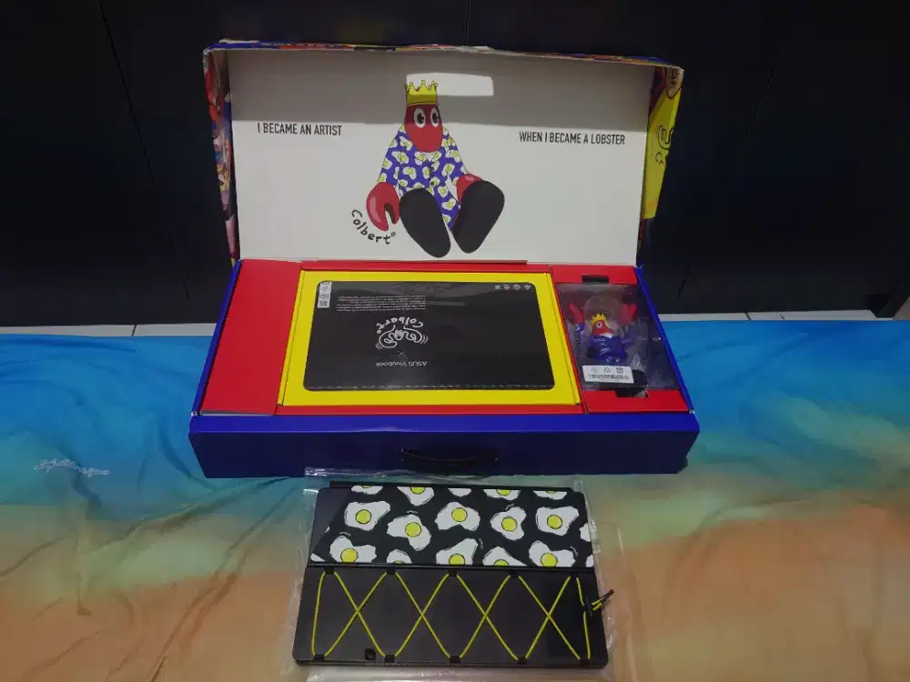 Asus Vivobook OLED T3300Ka spesial edition golbert