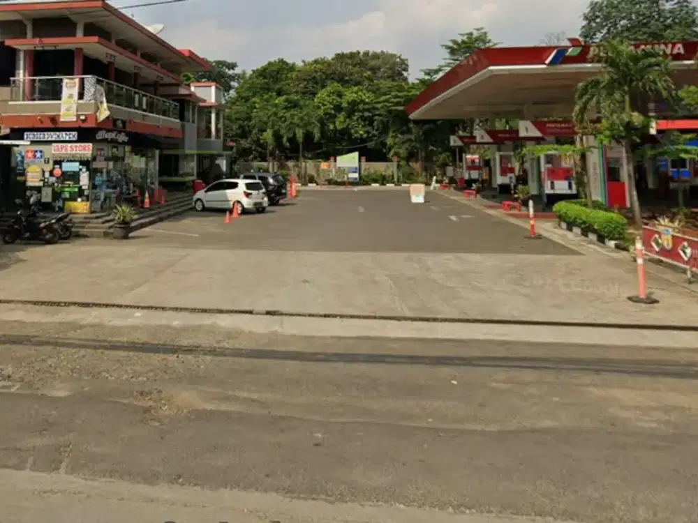 Tanah Strategis depan Pom Bensin  di jalan Cirendeu Raya. Ciputat Timur