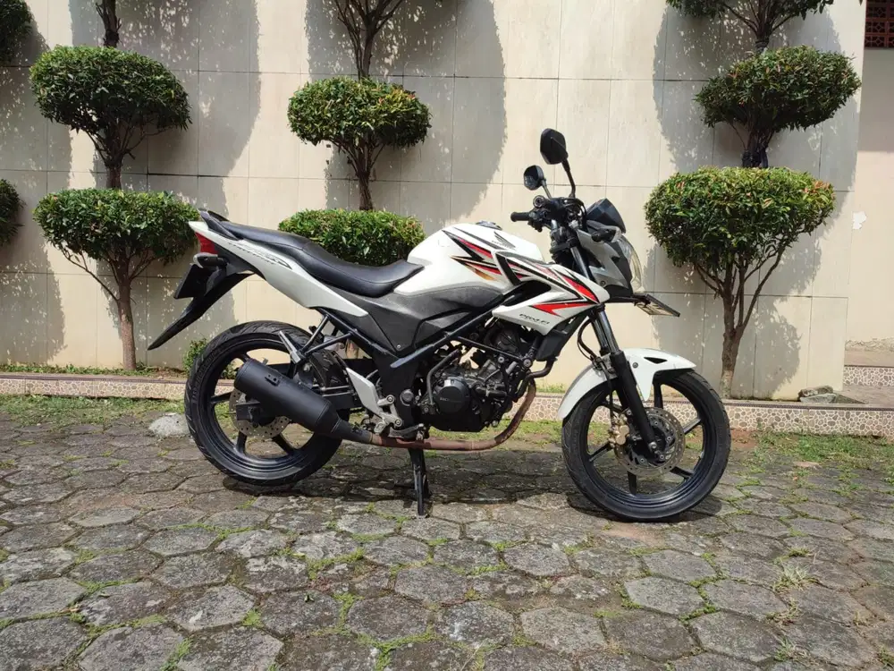 JUAL CB 150R TAHUN 2013 PAJAK HIDUP